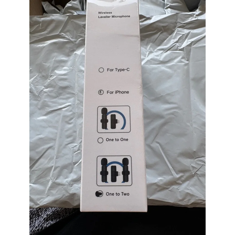 Wireless Lavalier Micropho for iPhone iPad 2 Pack Clip On Mic for‎ Vlog